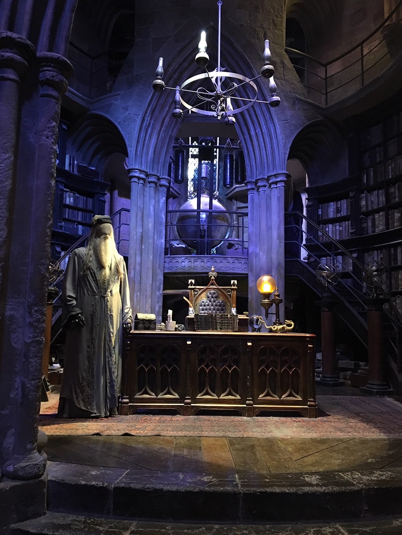 Inside Professor Dumbledore's study Inside Professor Dumbledore's study