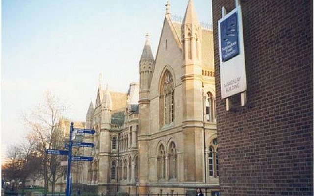 Nottingham Trent University's Arkwright Building, 2000 (Wikimedia Commons)