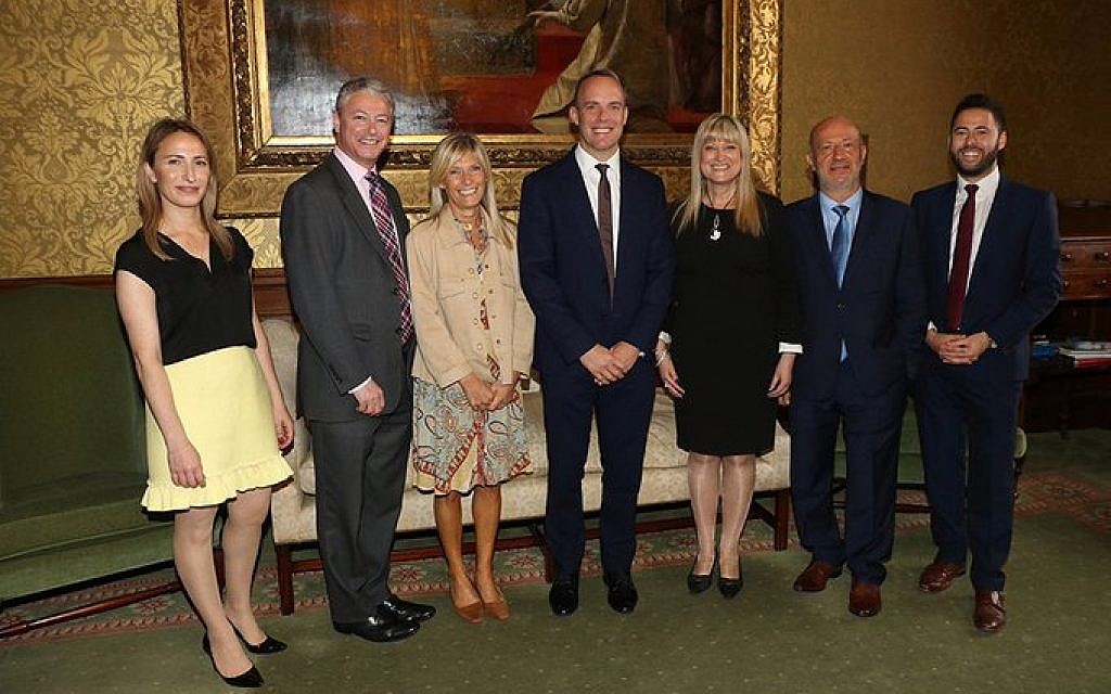 Dominic Raab (centre) with reps from the Board and JLC