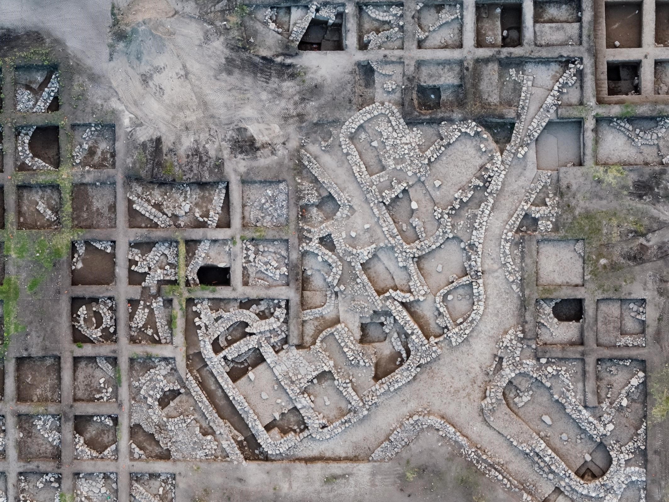 Aerial photographs of the excavation site. Photos: Assaf Peretz, Israel Antiquities Authority