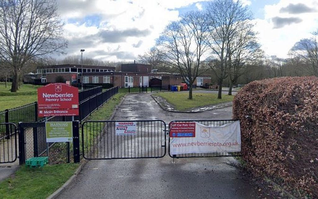 Newberries Primary School (Credit: Google Maps Street View)
