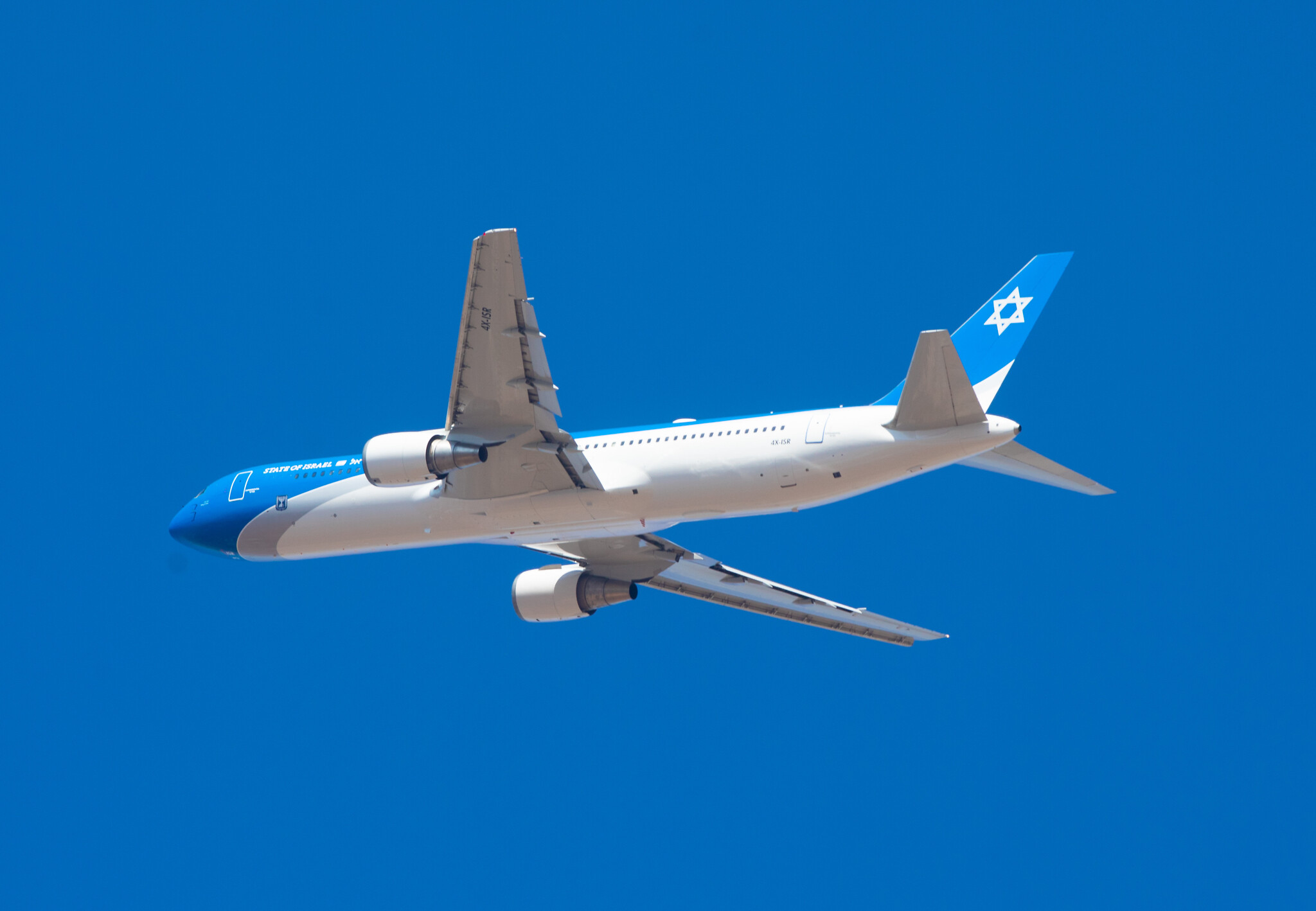 The Prime Minister's plane, a Boeing 767, seen on its first flight test above Tel Aviv, on November 3, 2019. The plane is the Israeli version of Air Force 1, meant to serve the Israeli Prime Minister and the President. Photo by: Nimrod Glikman-JINIPIX