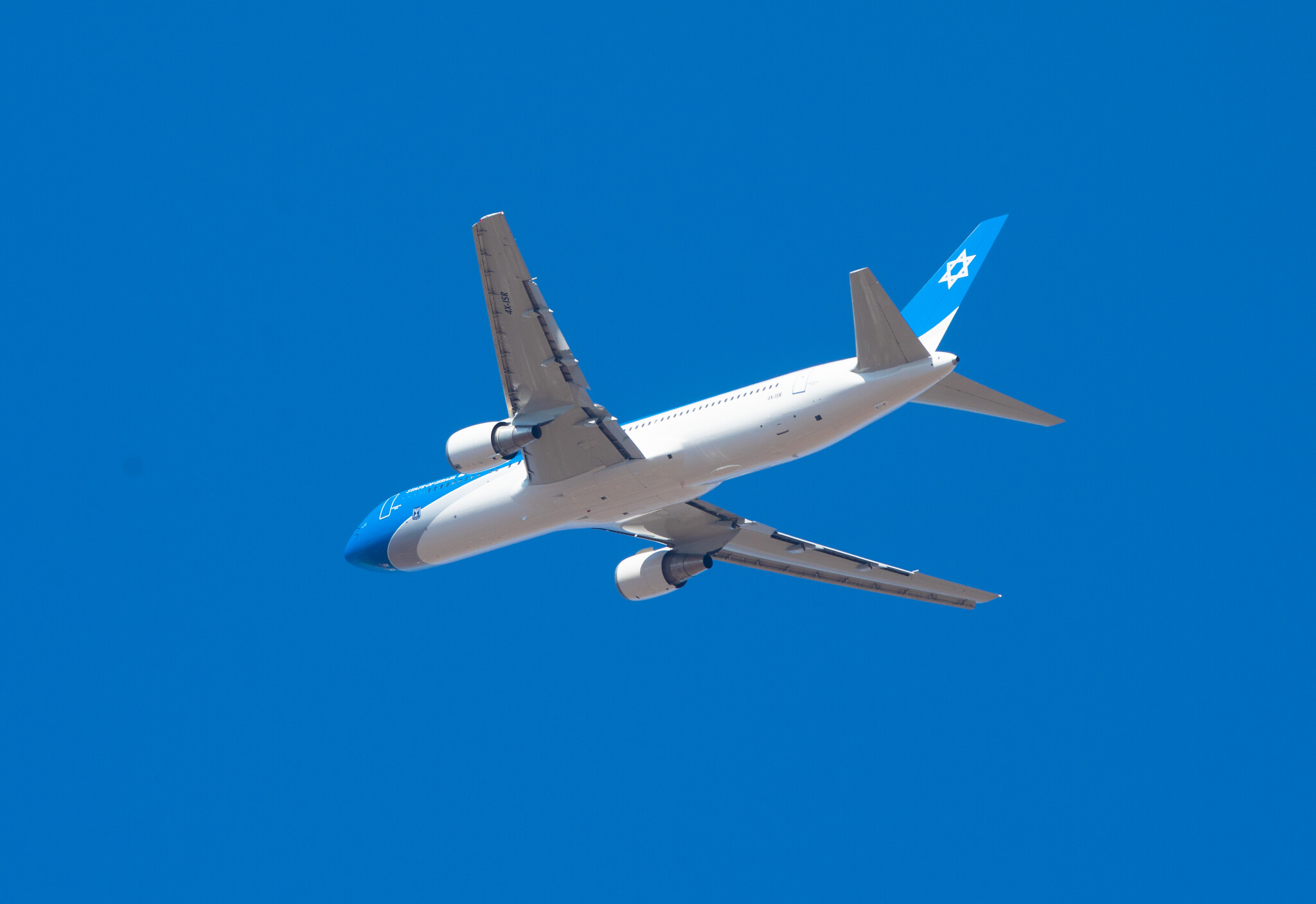 The Prime Minister's plane, a Boeing 767, seen on its first flight test above Tel Aviv, on November 3, 2019. The plane is the Israeli version of Air Force 1, meant to serve the Israeli Prime Minister and the President. Photo by: Nimrod Glikman-JINIPIX