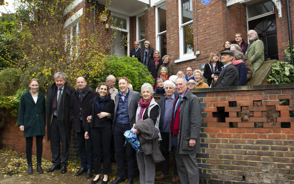 The Cosman-Keller blue plaque unveiling
