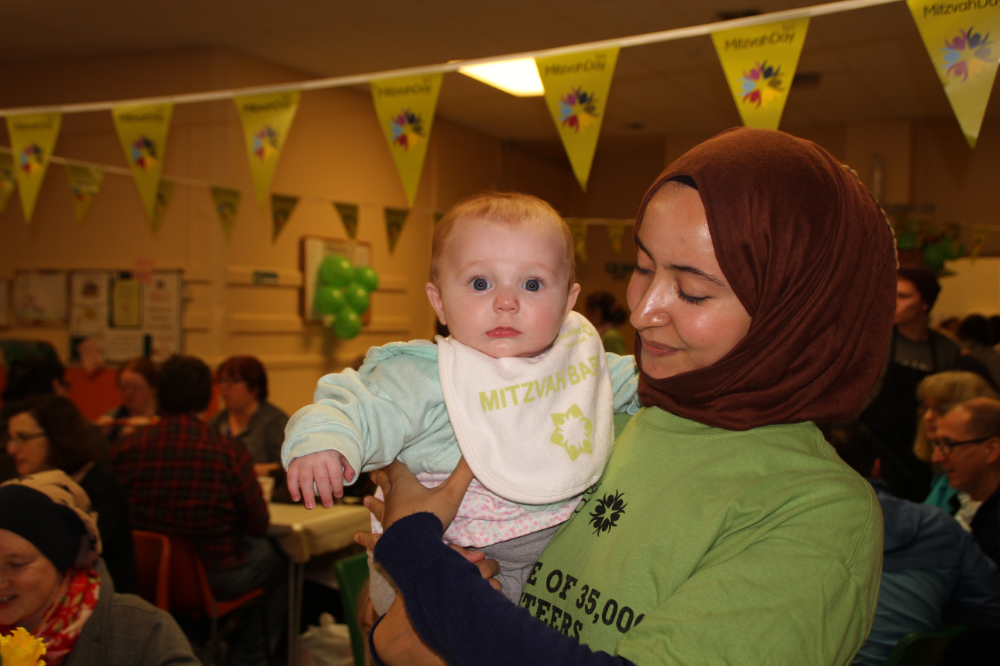 Mitzvah Day at the Salaam Shalom kitchen