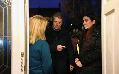 Hugh Grant canvassing with (right) Liberal Democrat candidate for Finchley and Golders Green, Luciana Berger (Credit: David Mirzoeff/PA Wire)