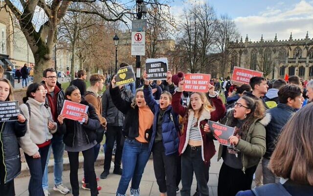 Jewish students protesting against Corbyn at Bristol University