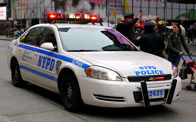 New York Police Department car (Wikimedia/ Mic from Reading - Berkshire, United Kingdom/ Creative Commons Attribution 2.0 Generic license.)
