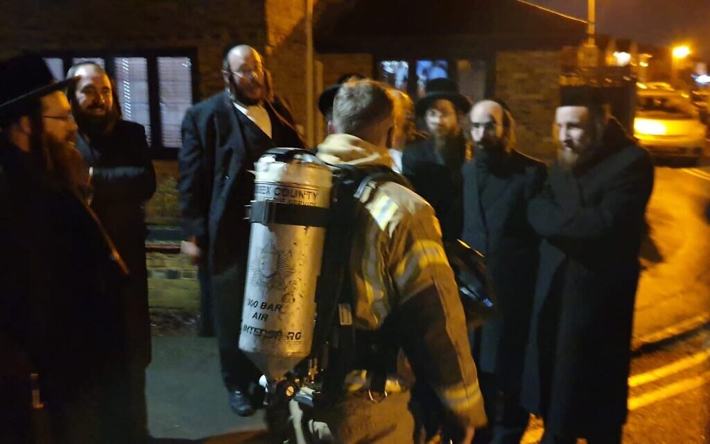A huge blaze broke out at a Jewish school in Canvey Island, Essex on Sunday night. Credit: Relaxing Room A huge blaze broke out at a Jewish school in Canvey Island, Essex on Sunday night. Credit: Relaxing Room