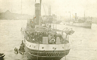 The Ruslan anchors at the port of Istanbul in 1919