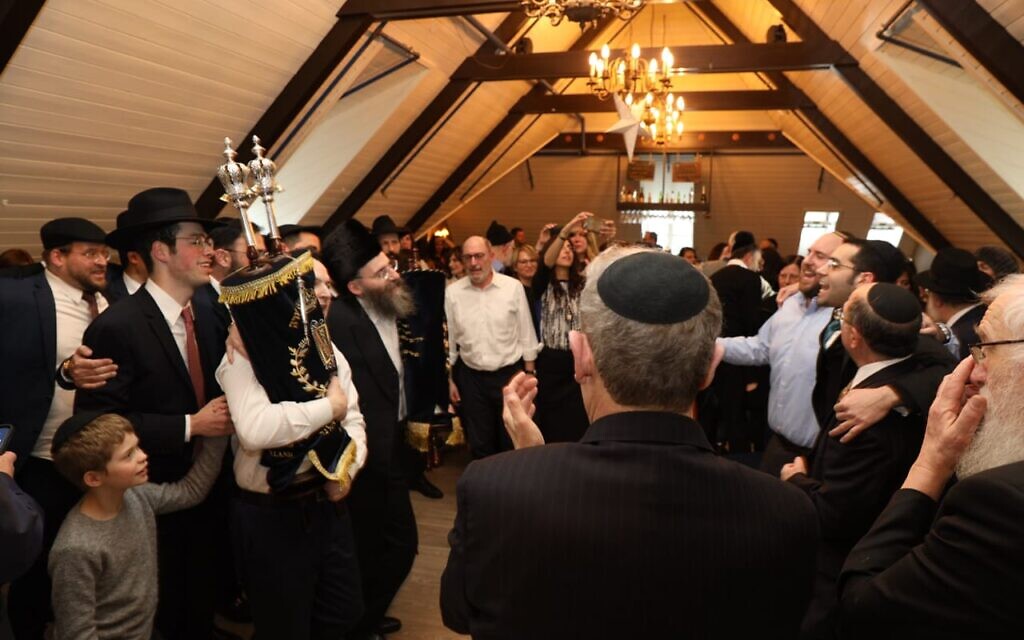 Iceland's Jewish community celebrates a new Torah scroll (Credit: Chabad. Photographer: Gabriel Rutenberg)