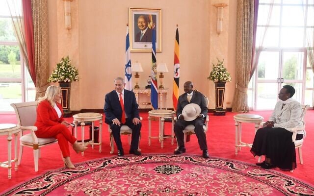 Prime Minister Netanyahu met with Ugandan President Museveni (PMofIsrael on Twitter)
