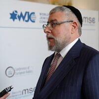 Chief Rabbi Pinchas Goldschmidt, president of the Conference of European Rabbis (CER), issued the warning at the Munich Security Conference, during a CER-sponsored debate about social media companies and radicalisation.