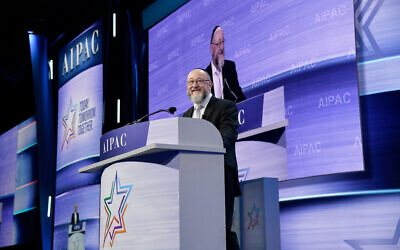 Chief Rabbi Ephraim Mirvis at the AIPAC policy conference (Credit: AIPAC)