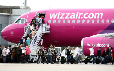 Wizz Air plane at Lution Airport. 

(Photo credit: Steve Parsons/PA Wire)