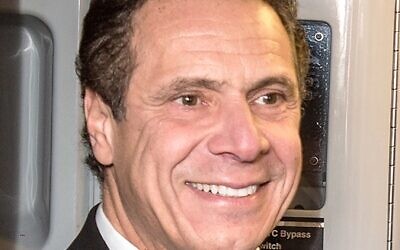 Governor Cuomo (Wikipedia/ Source	https://www.flickr.com/photos/mtaphotos/31192356394/ Author	Metropolitan Transportation Authority / Patrick Cashin / Attribution 2.0 Generic (CC BY 2.0)  https://creativecommons.org/licenses/by/2.0/legalcode)