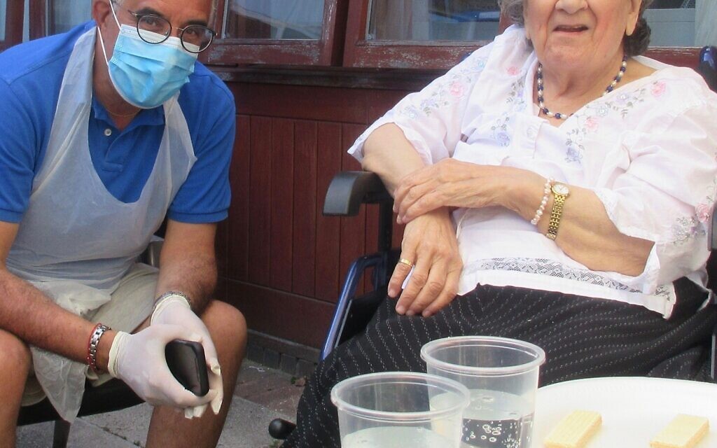 Jewish Choice residents and relatives