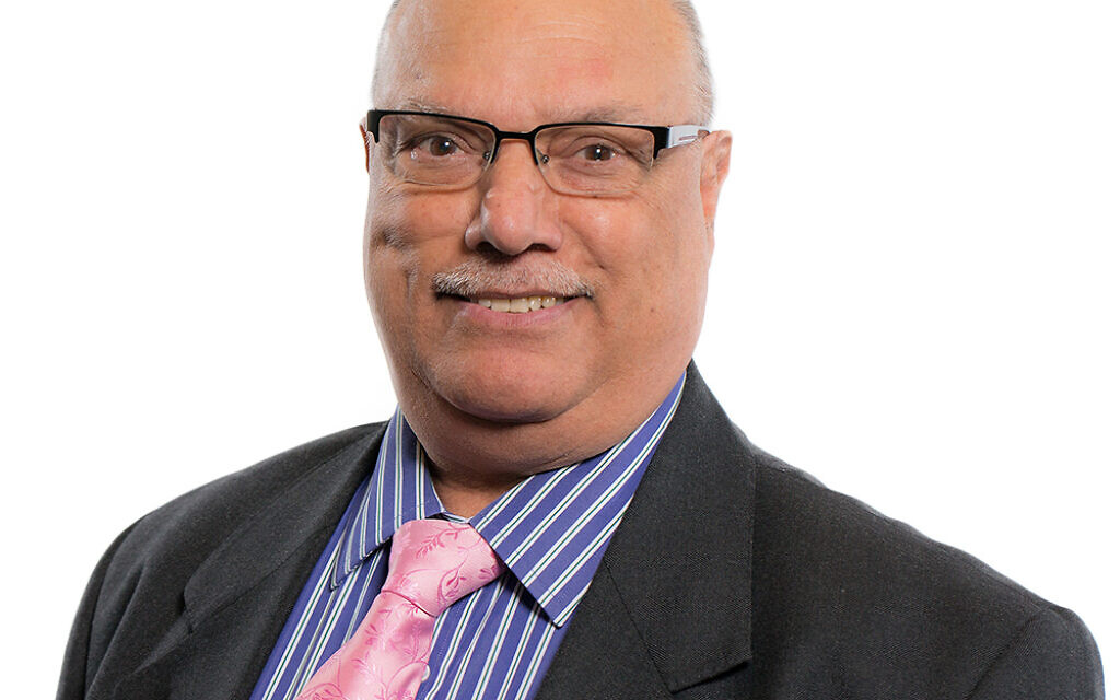 Mohammad Asghar (Wikipedia/Author	National Assembly for Wales from Wales/ Attribution 2.0 Generic (CC BY 2.0)  https://creativecommons.org/licenses/by/2.0/legalcode)