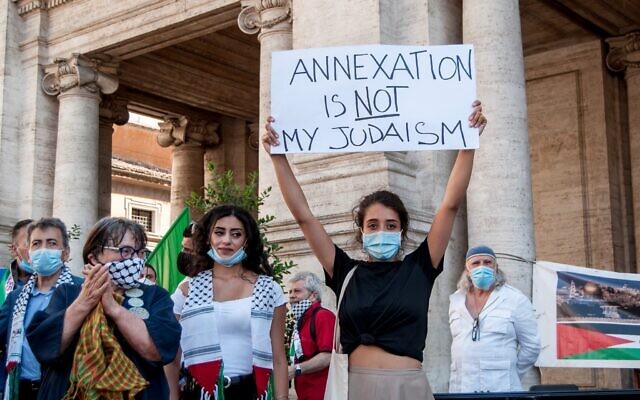 Rome. A national day of mobilisation against the Israeli annexation and for the recognition of Palestine was held in Rome on Sunday. (Photo by Patrizia Cortellessa/Pacific Press/Sipa USA)