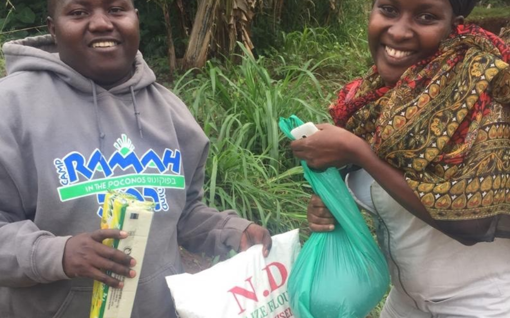 Student beneficiaries from Jewish Response Uganda (Credit: Commonwealth Jewish Council