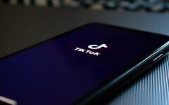 TIKTOK (Photo by Kon Karampelas on Unsplash)