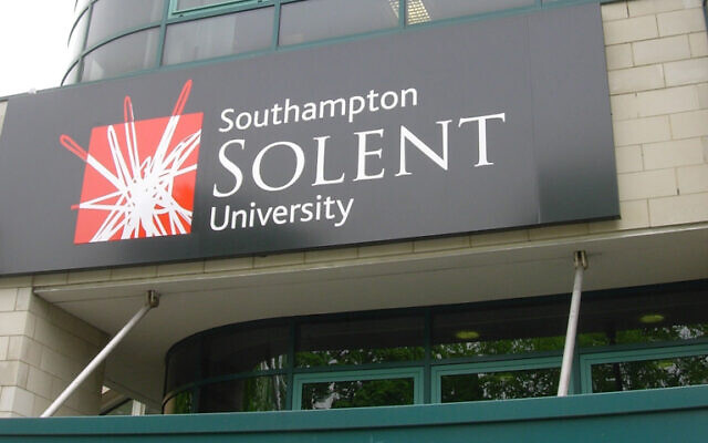 Solent University in Southampton (Wikimedia/Author	Paul Heimann (GoG at German Wikipedia))