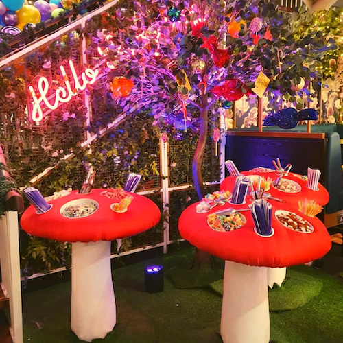 Mushroom tables! Mushroom tables!