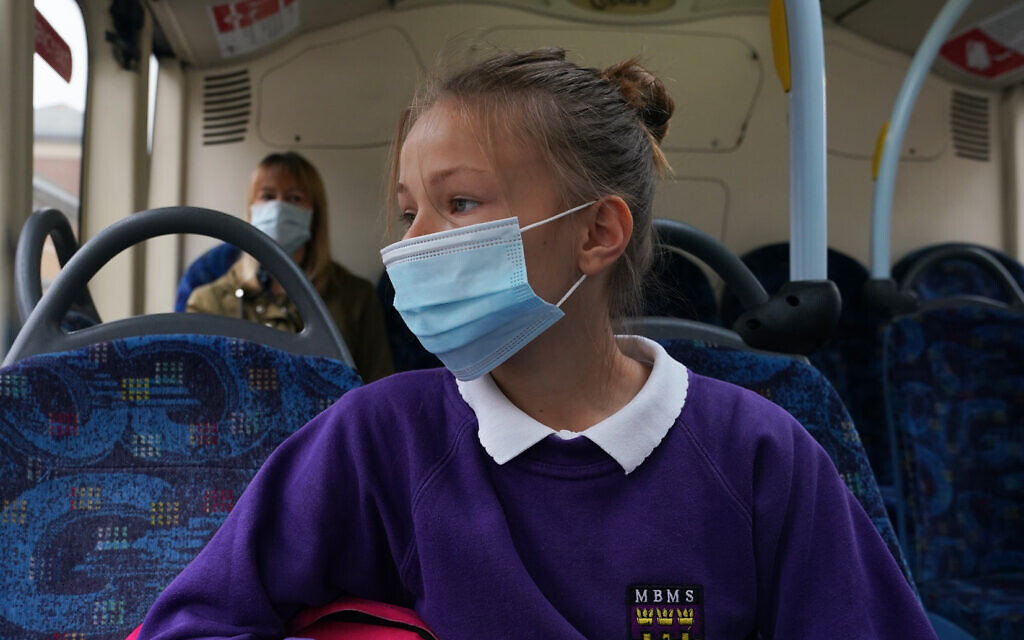 Face coverings should be worn by secondary pupils and staff in local lockdown areas of England, and at the discretion of post-primary schools across the country, the Government announced in another policy U-turn.