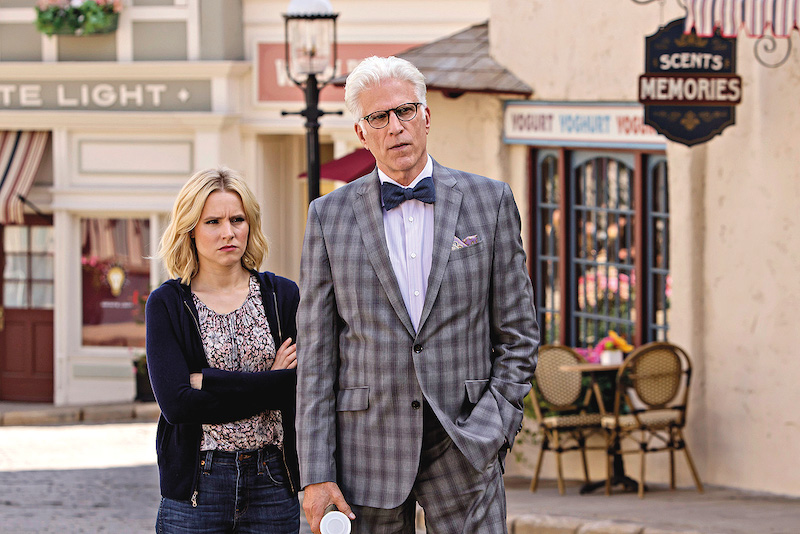 Kristen Bell as Eleanor, Ted Danson as Michael in The Good Place