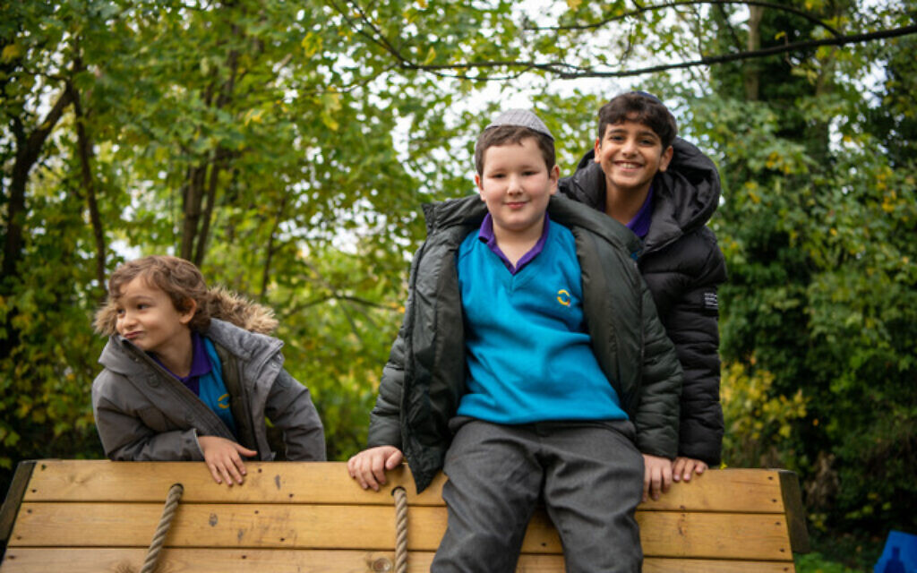 Gesher Primary school students (Credit: Gesher school)