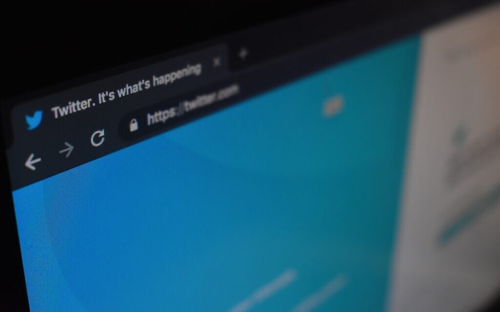 Twitter (Photo by Kon Karampelas on Unsplash)