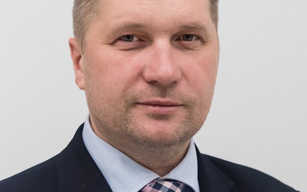 Przemysław Czarnek
(Wikipedia/Author	Adrian Grycuk/Attribution-ShareAlike 3.0 Poland (CC BY-SA 3.0 PL)  https://creativecommons.org/licenses/by-sa/3.0/pl/legalcode)
