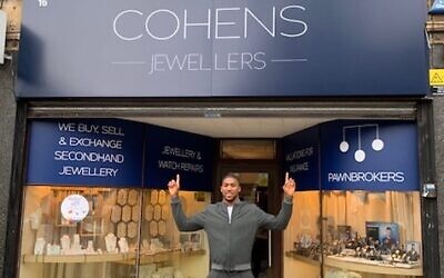 AJ at Cohens Jewellers promoting local businesses for a Google Advert