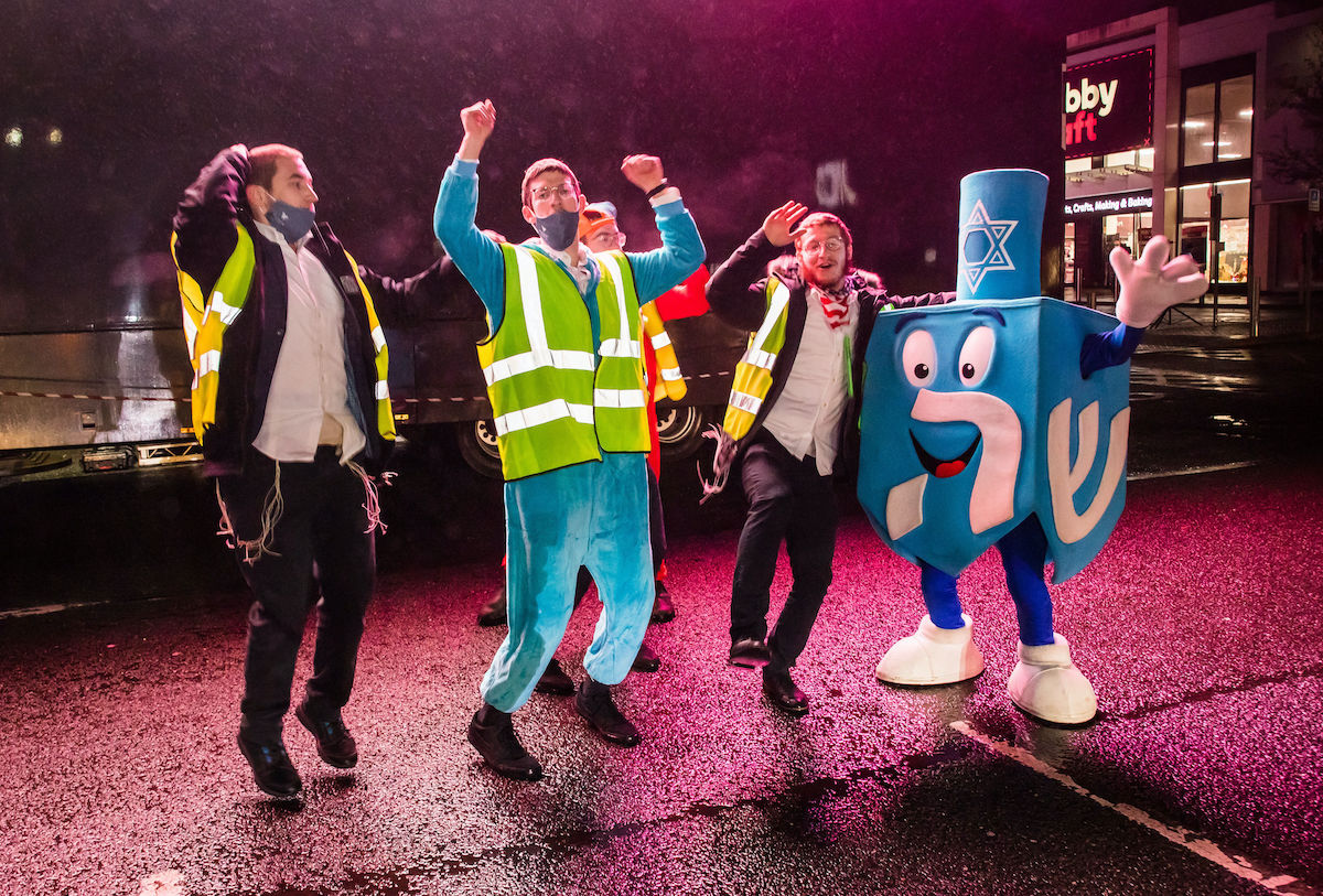 Chanu-car drive in! (Credit: James Shaw Photography)