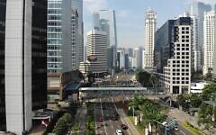 Seberang Menara Astra, Kuningan, Setia Budi, Kota Jakarta Selatan, Daerah Khusus Ibukota Jakarta, Indonesia
(Photo by Afif Kusuma on Unsplash)