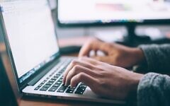 Send us your comments: PO Box 815, Edgware, HA8 4SX | letters@jewishnews.co.uk (Photo by Glenn Carstens-Peters on Unsplash) Send us your comments: PO Box 815, Edgware, HA8 4SX | letters@jewishnews.co.uk (Photo by Glenn Carstens-Peters on Unsplash)