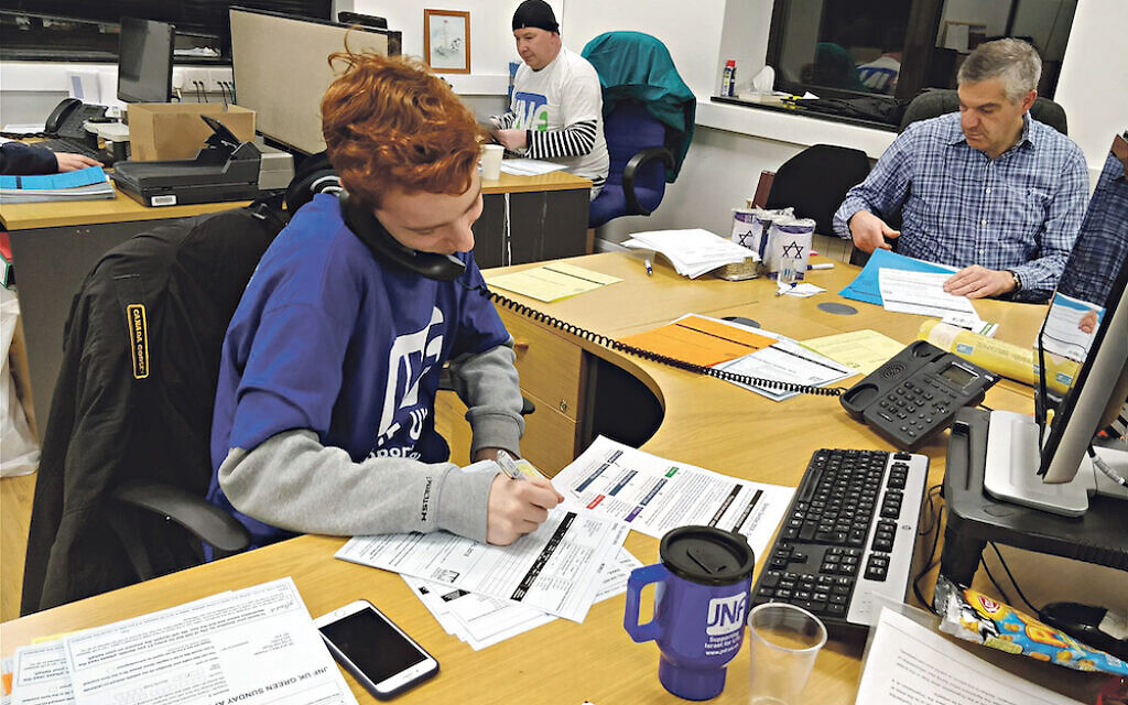 A green Sunday volunteer