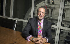 Community leader Sir Mick Davis