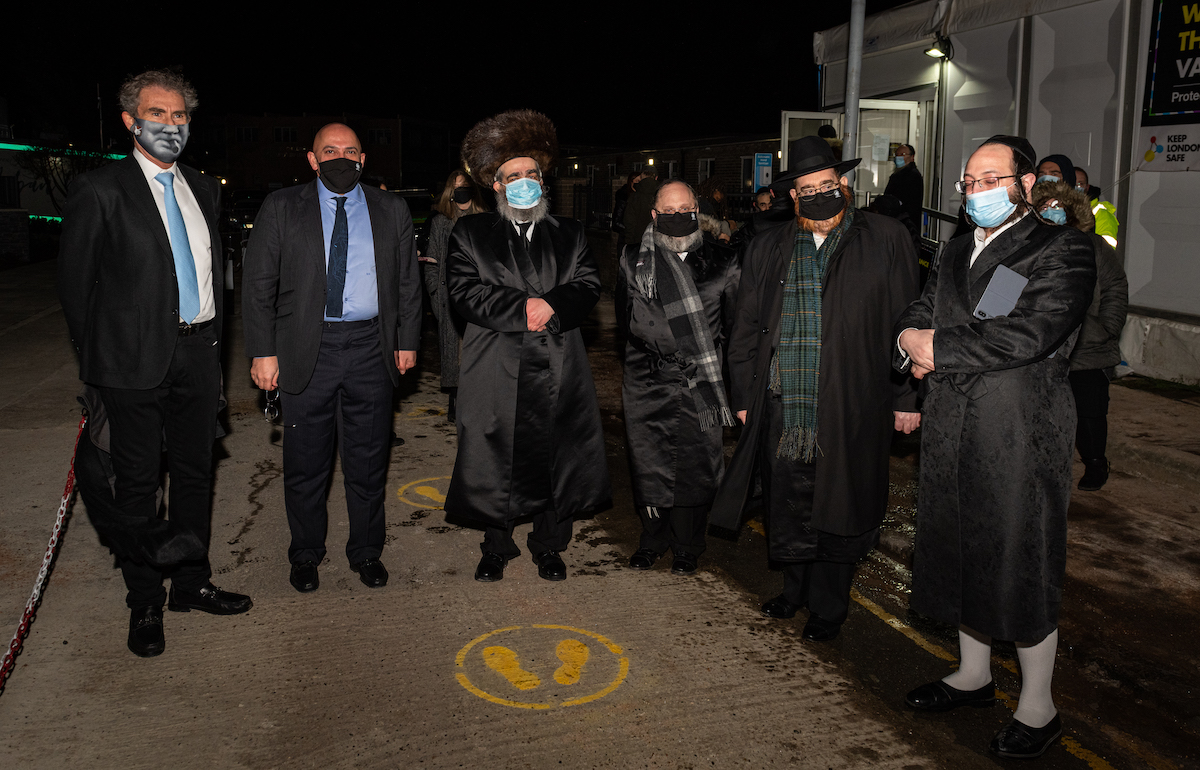 Nadhim Zahawi outside the vaccination centre