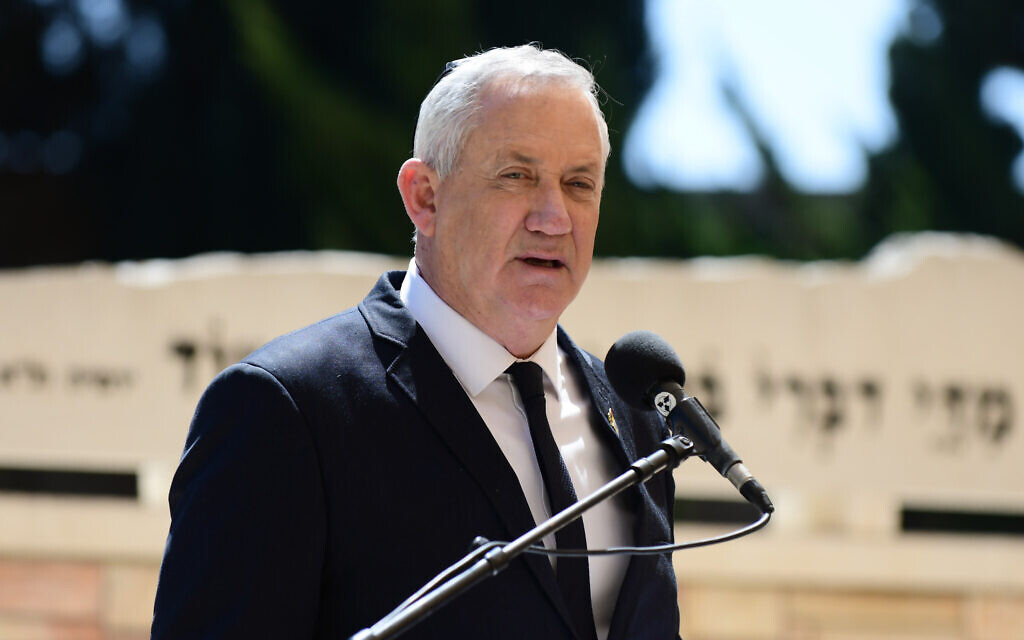 Benny Gantz. Photo by: Tomer Neuberg-JINIPIX