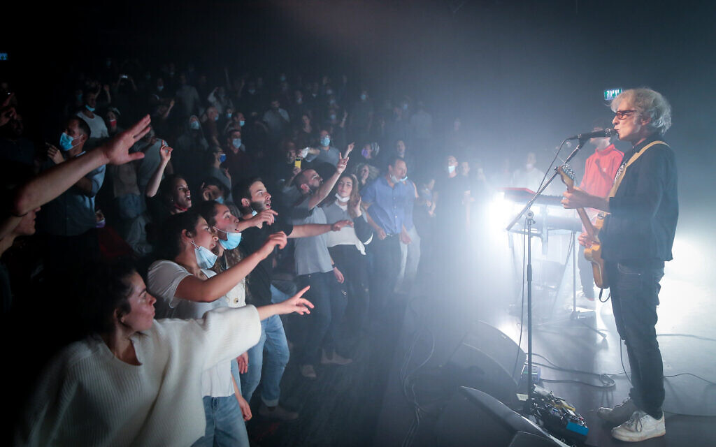 Israeli singer Berry Sakharof performs in Gush Etzion, in the West Bank, March 18, 2021. The concert was only allowed for people who have the Green Pass- have been vaccinated, or have recovered from Coronavirus. Photo by Gershon Elinson/Flash90