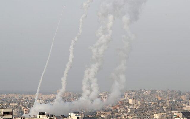Rockets from Gaza launched by Palestinian militants into Israel on Monday evening (Photo: Reuters/Mohammed Salem)