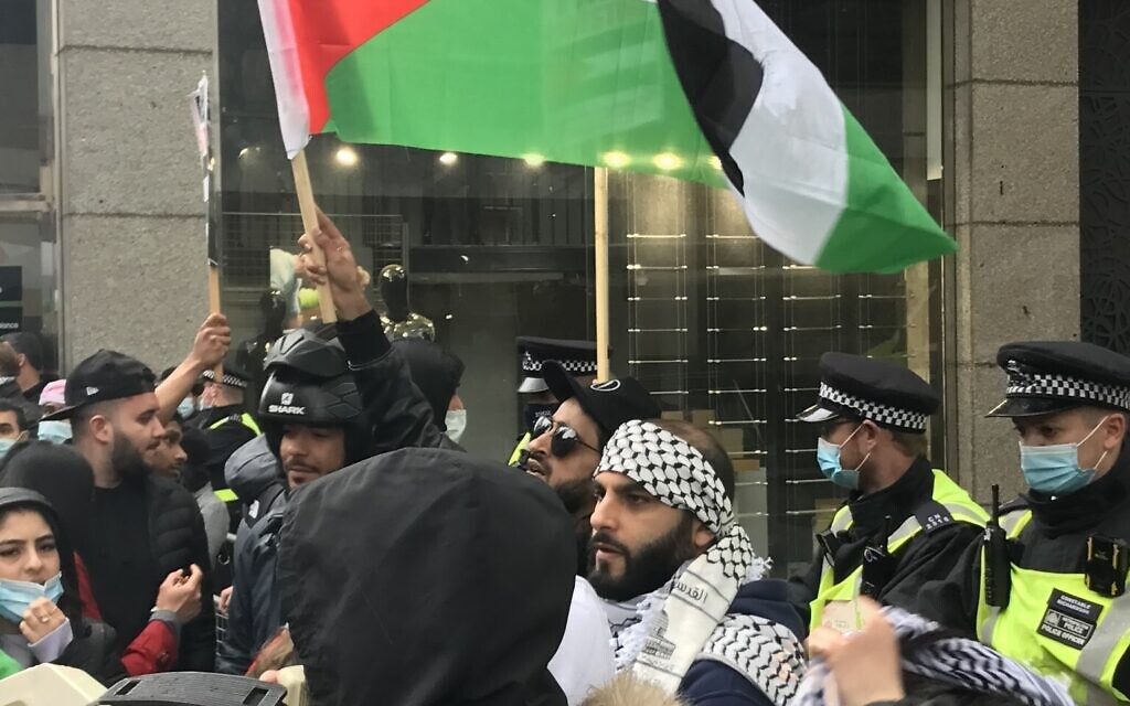 Heavy police presence accompanied demonstrators in central London