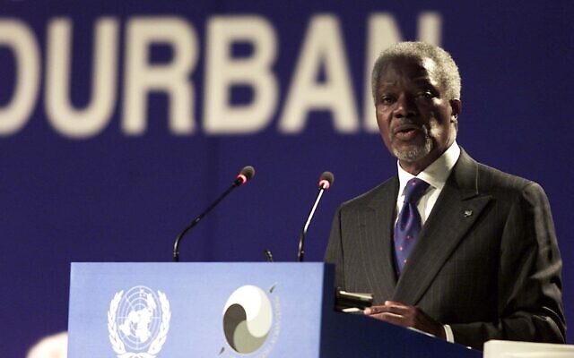 Kofi Annan Secretary-General of the United Nations Organisation addresses the delegations during the opening session of the World Conference Against Racism (WCAR) in the coastal city of Durban August 31,2001.[Some 6,000 delegates gathered for the ceremony which is already deeply mired in rows ranging from charges of Israeli racism to issues of reparations for slavery.