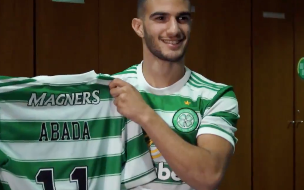 Screenshot from Twitter of Liel receiving his Celtic shirt
