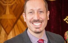 Rabbi Daniel Friedman and wife Batya Friedman will leave their posts at Hampstead Garden Suburb Synagogue after disagreement over direction with synagogue's honorary officers