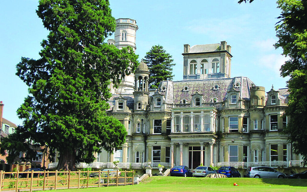 Immanuel College