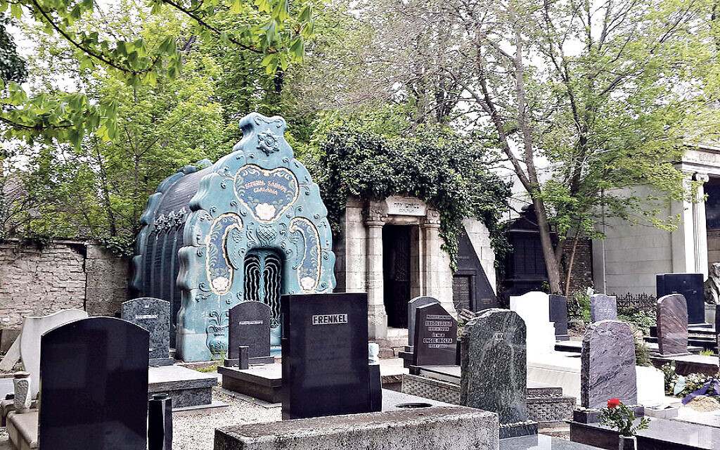 The Jewish cemetery on Kozma Street
