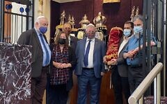 SNP leaders at the Giffnock & Newlands Synagogue.