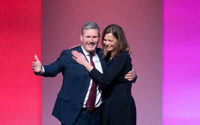 Labour leader, Sir Keir Starmer is joined by his wife Victoria on stage after delivering his keynote speech to the Labour Party conference in Brighton. Picture date: Wednesday September 29, 2021.